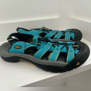 Keen Women’s Waterproof Water Sandals Size 8